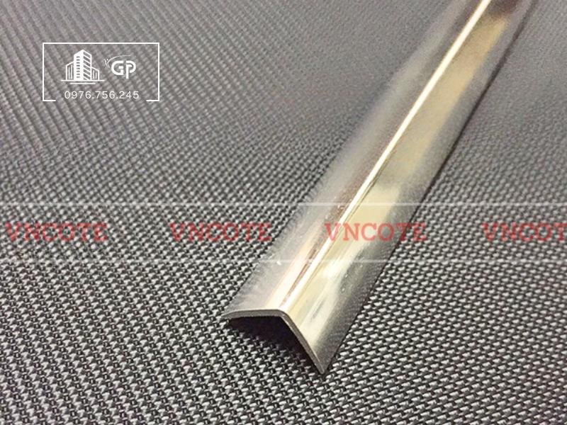Nẹp nhôm chữ V10 màu trắng bóng