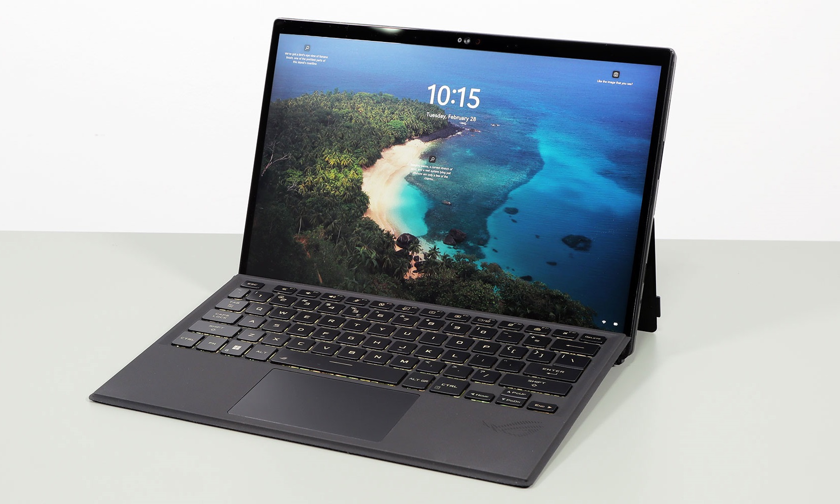 ASUS よぅ ROG Flow Z13 (2022) ジャンク寄り中古