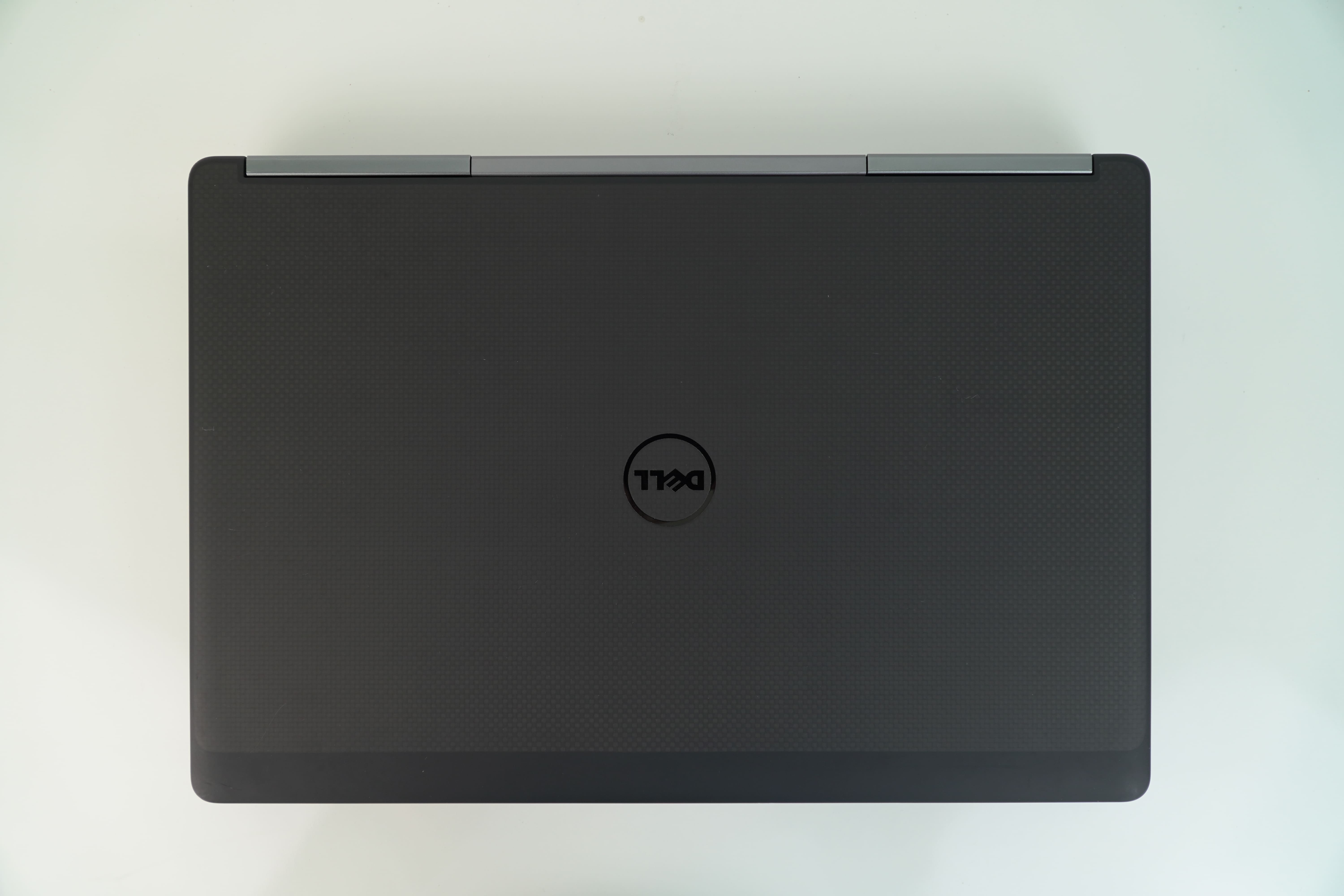 DELL precision 7710 i7-6820HQ メモリ8GB Dell Precision 7710 - Core i7-6820HQ NVIDIA Quadro M4000M 17.3 FHD