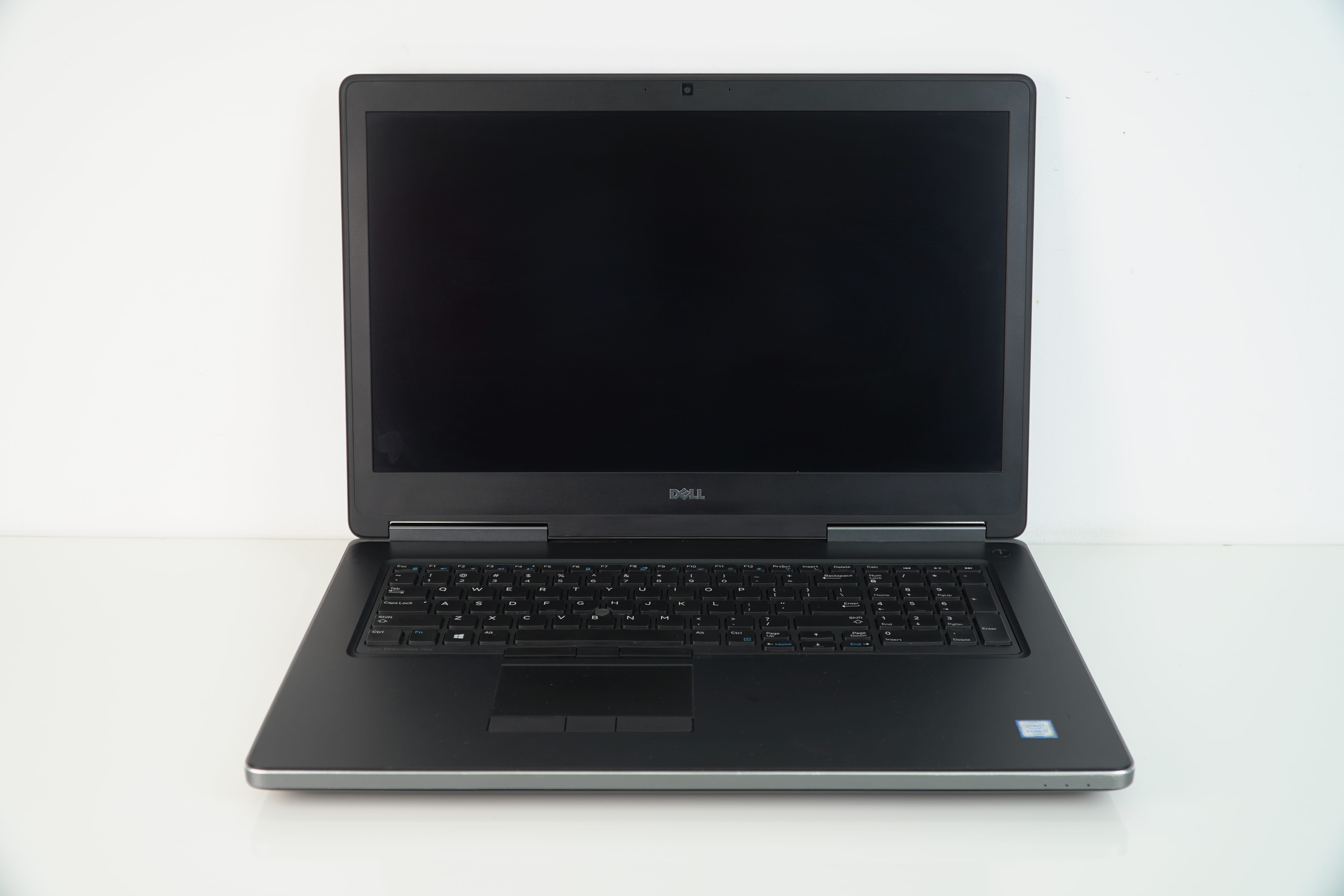 Dell Precision 7710 - Core i7-6820HQ NVIDIA Quadro M4000M 17.3 FHD