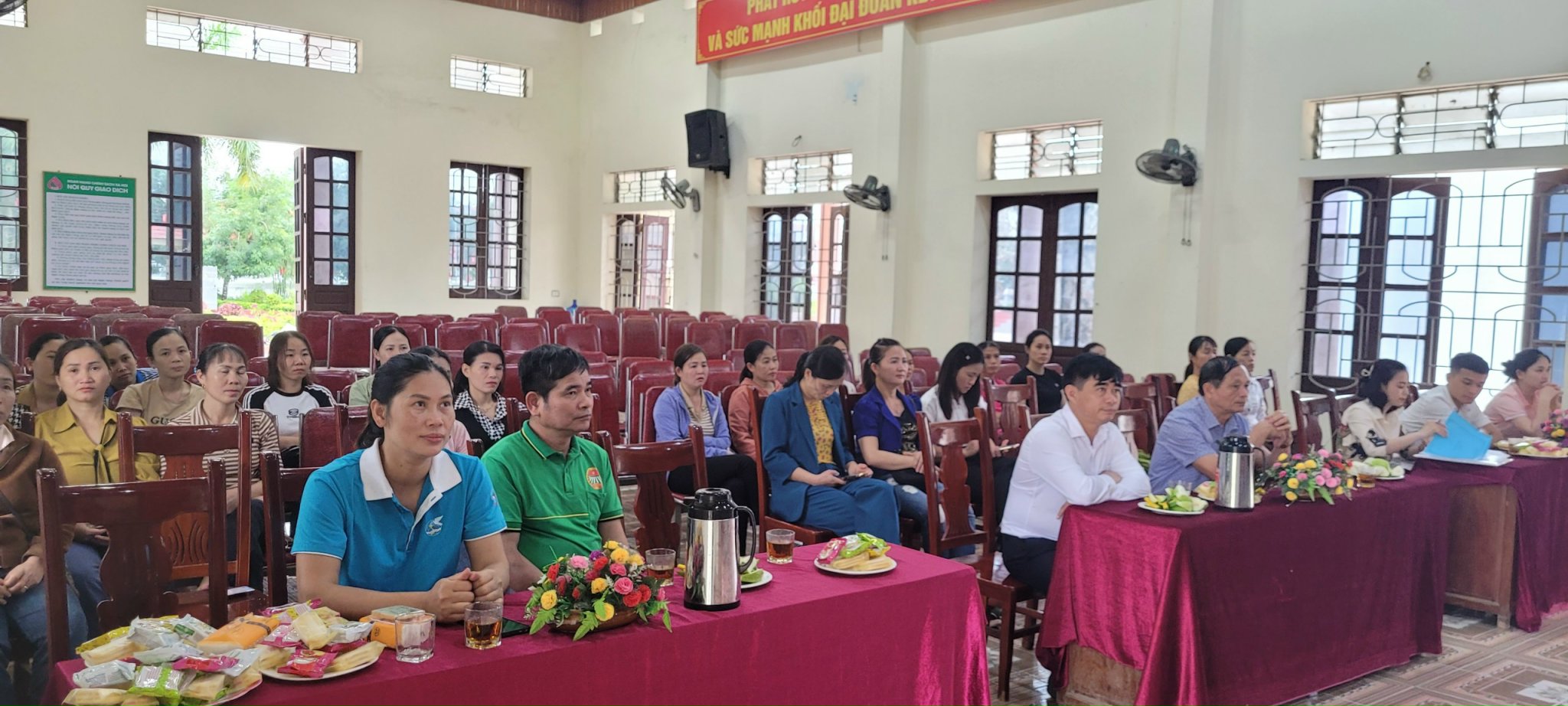 Bế giảng lớp KTCB món ăn tại xã Quỳnh Bá, huyện Quỳnh Lưu, tỉnh Nghệ An