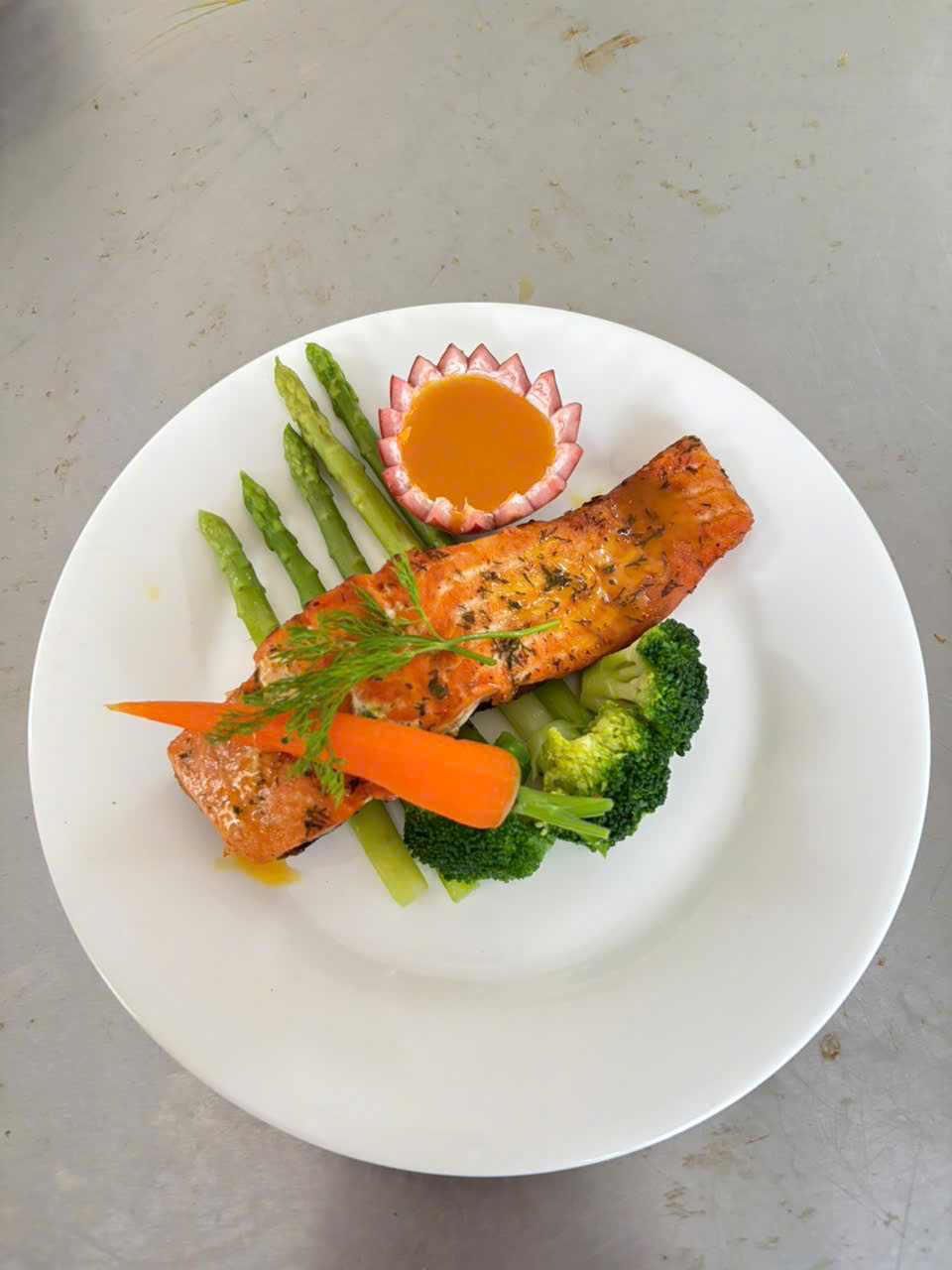 BUỔI THỰC HÀNH MÓN ÂU CỦA CÁC BẠN HỌC VIÊN TẠI CƠ SỞ LIÊN KẾT CỦA TRƯỜNG TRUNG CẤP VIỆT - ÚC