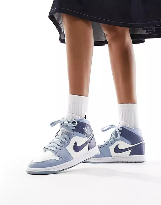 Jordan 1 Mid Diffused Blue