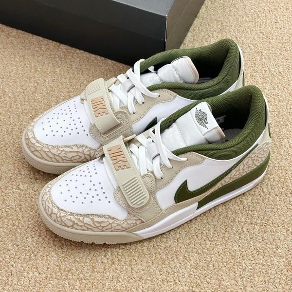 Paris Saint-Germain x Jordan Legacy 312