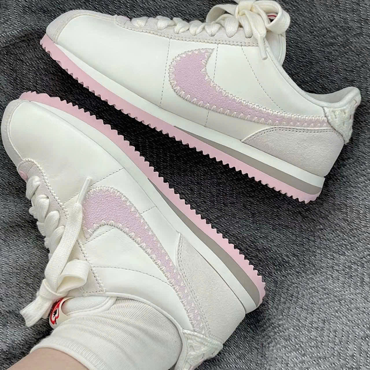 Nike Cortez ‘Valentine’s Day’ 2025