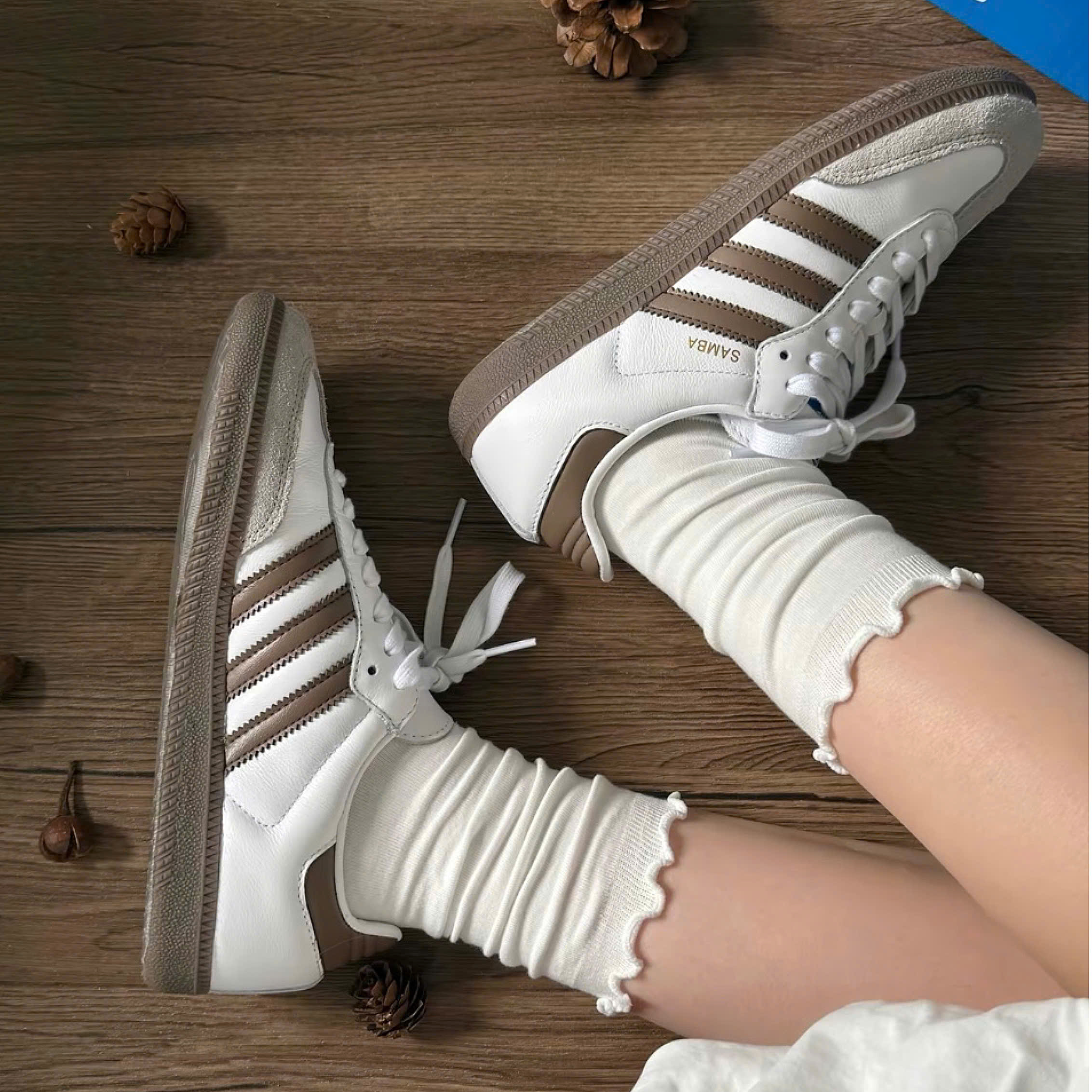 Samba OG Off White Earth Strara Gum