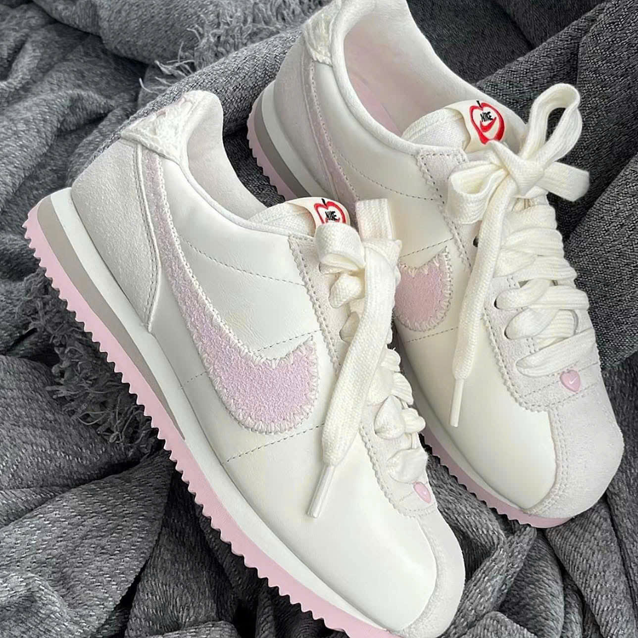 Nike Cortez ‘Valentine’s Day’ 2025