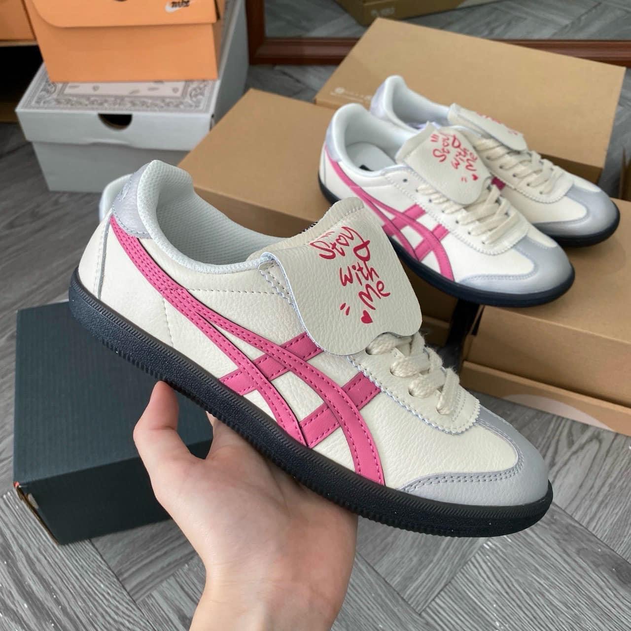 Onitsuka Tiger Tokuten Stay With Me