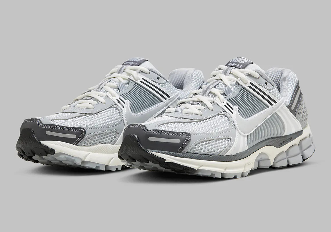 Nike Zoom Vomero 5 "Grey"