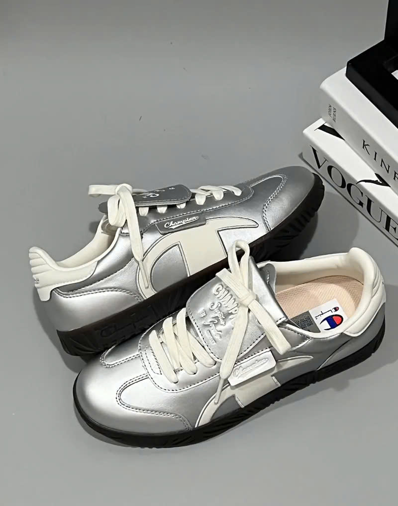 CHAMP T-TRAINER "METALLIC SILVER"