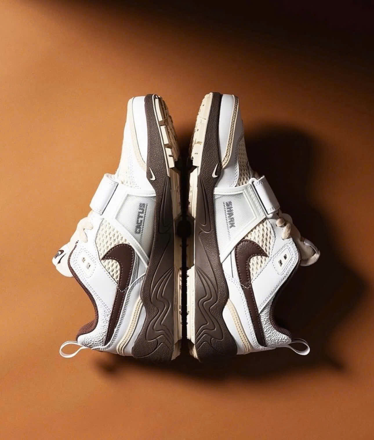 Nike x Travis Scott Zoom Field Jaxx ‘Light Chocolate’