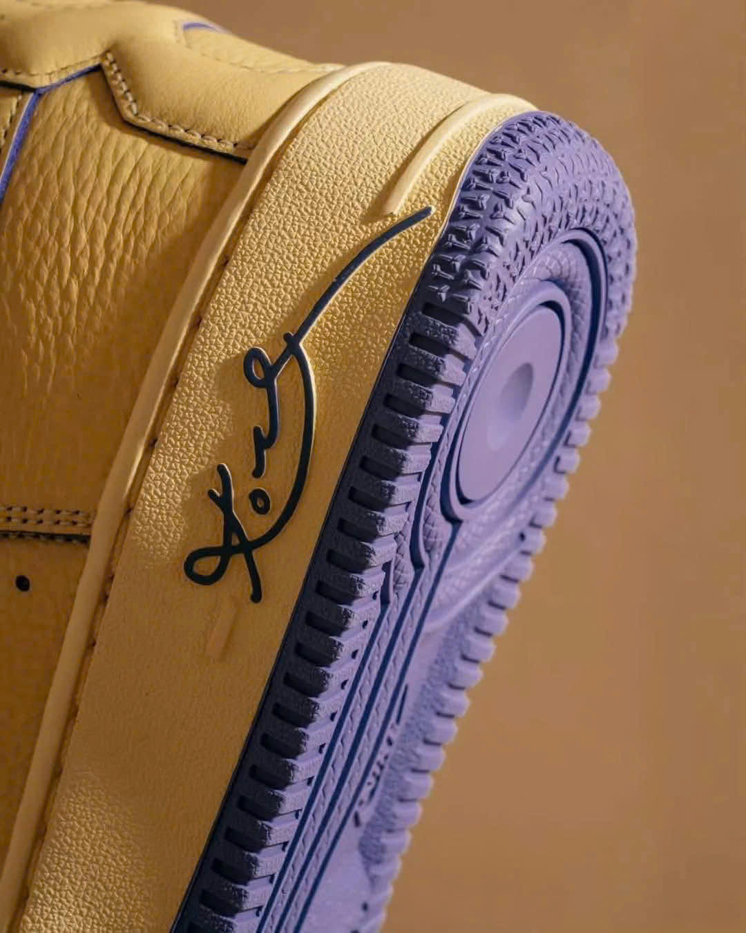 Kobe Bryant x Nike Air Force 1 Low Protro “Soft Yellow”