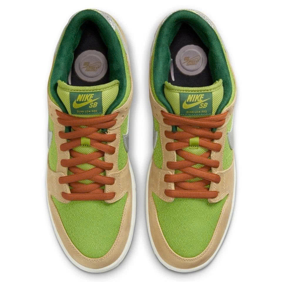 Nike SB Dunk Low Pro Escargot Dinner Plate