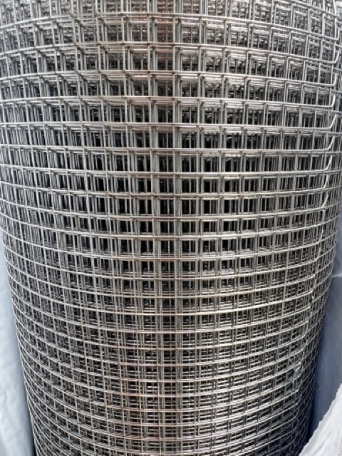 Lưới Hàn 304 ; Ô 1.2 phân (Hàng thị trường)