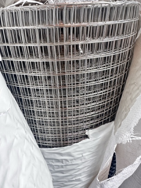 Lưới Hàn 304 ; Ô 2 phân (Hàng thị trường)