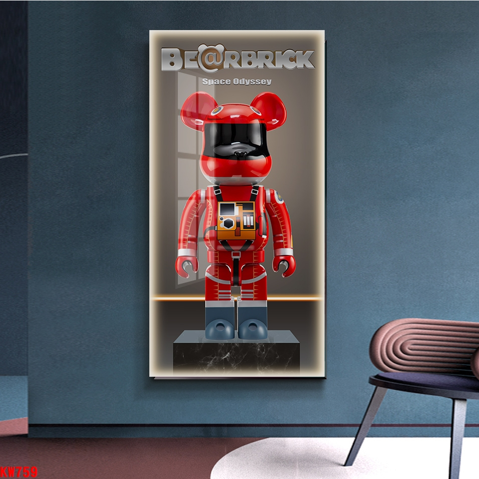 Tranh tráng gương gấu kawsbearick kích thước 40x80cm