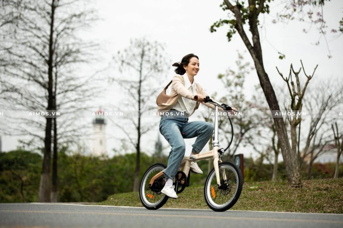 Xe đạp trợ lực điện với nhiều công nghệ và tính năng hiện đại