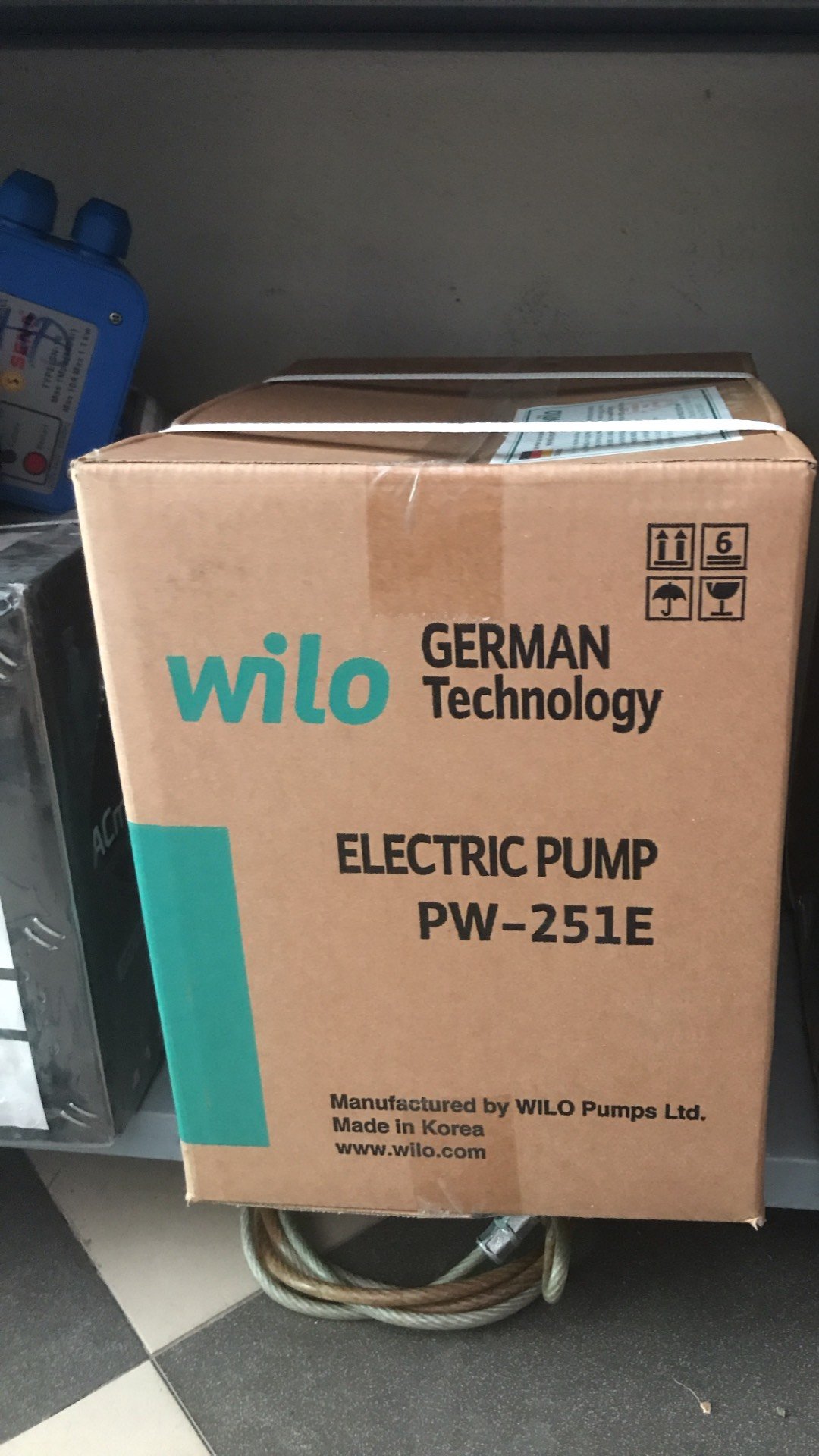 Máy bơm nước hút chân không đẩy cao WiLo PW-251E (250W - nhập khẩu Hàn Quốc)