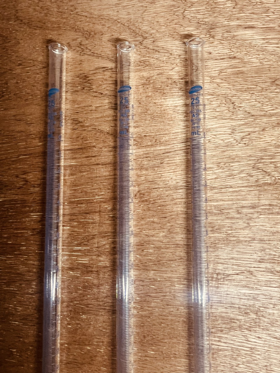 Buret thủy tinh khóa nhựa PTFE 25ml, Class A, Hãng OMSONS GERMANY