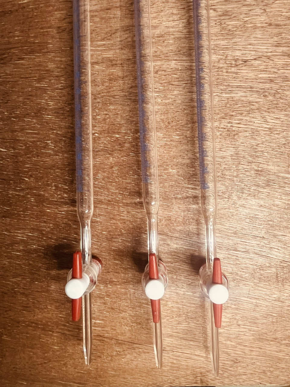 Buret thủy tinh khóa nhựa PTFE 25ml, Class A, Hãng OMSONS GERMANY