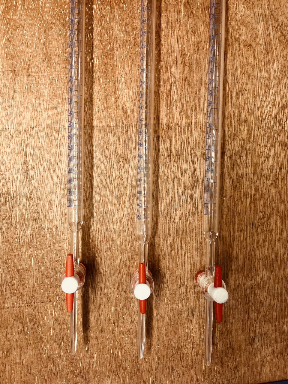 Buret thủy tinh khóa nhựa PTFE 50ml, Class A, Hãng OMSONS GERMANY