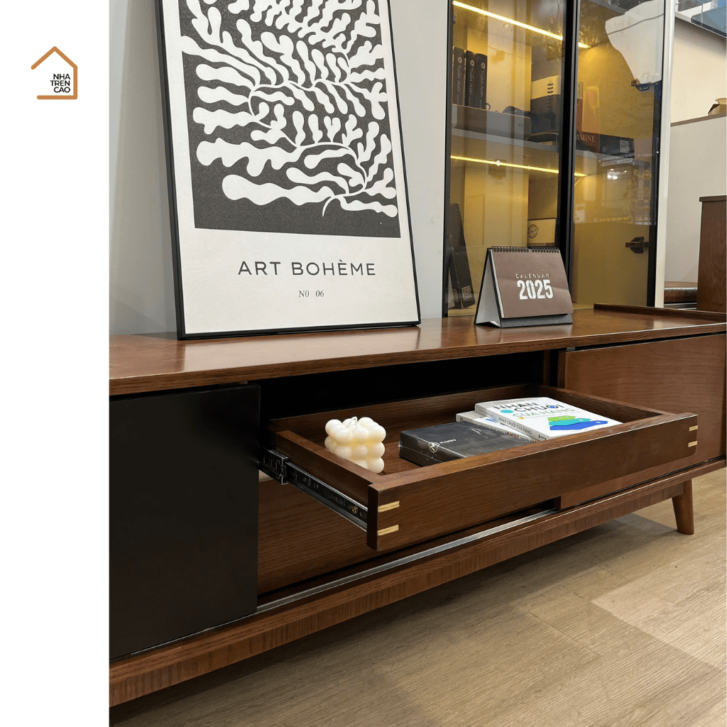 TENO, Kệ tivi thiết kế sang trọng, TTV_090, 180x40x50cm, Gỗ cao su phủ Veneer, Nội thất Nhà trên cao