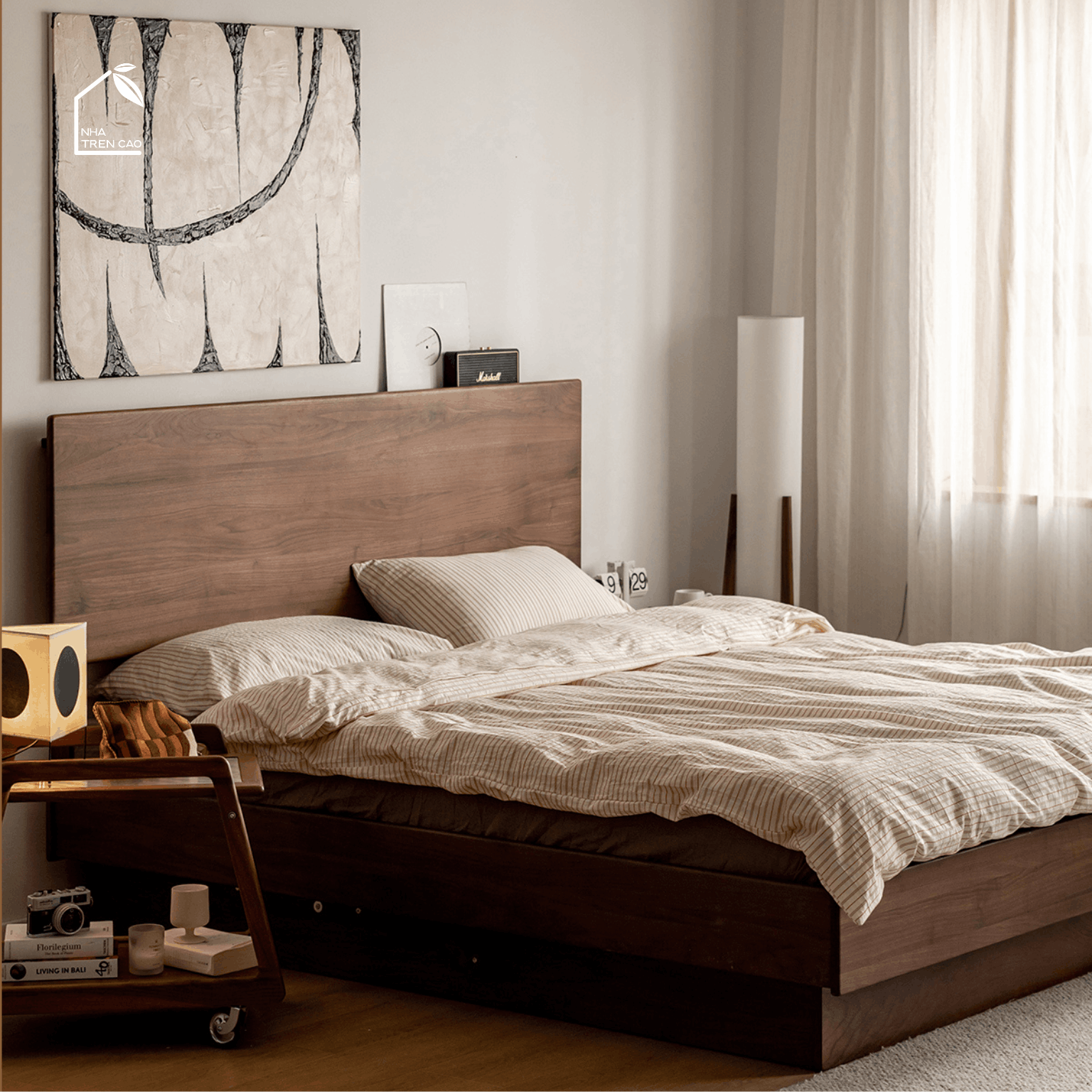 LINEA, GN_018, Giường ngủ phong cách sang trọng tối giản, 200x160x100cm, Plywood phủ veneer, Nội thất Nhà trên cao