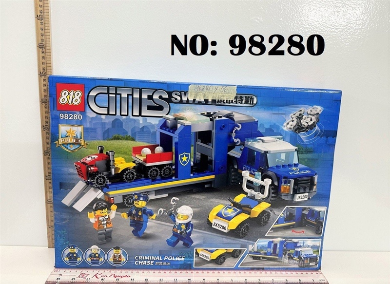 98280 HỘP LOGO RÁP XE HƠI CS 768 MIẾNG CITIES SWAT
