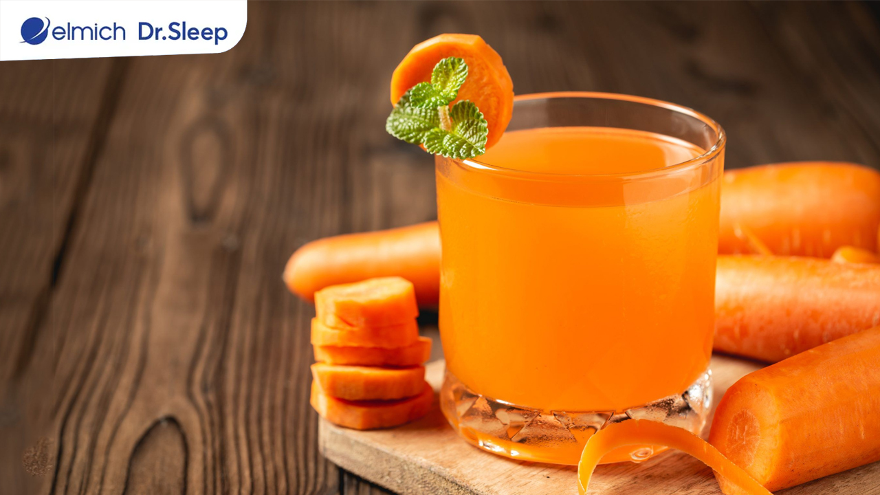 Uống Nước Ép Cà Rốt Trước Khi Ngủ Có Tốt Không?