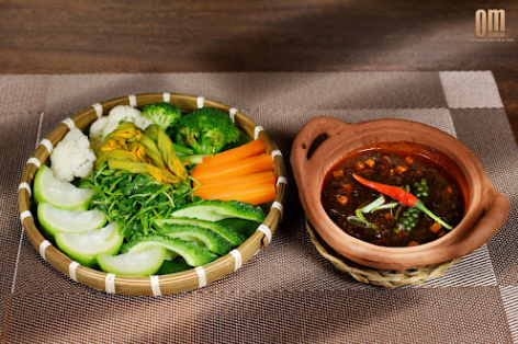 Rau củ kho quẹt: Chạm vào ký ức, vị quê ngọt ngào! / Vegetable Kho Quet: A Touch of Memories, a Sweet Taste of Home!