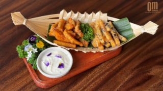 Vị ngọt tự nhiên, hương thơm quyến rũ – Trải nghiệm khoai xốc truffle tại OM Eatery! / Natural sweetness, alluring aroma – Experience Truffle Tossed Potatoes at OM Eatery!