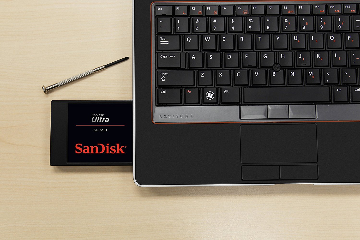 SSD gắn trong SanDisk Ultra 3D 500GB 2.5" SATA III upto 560MB/s SDSSDH3-500G-G25 - Bảo hành 5 năm