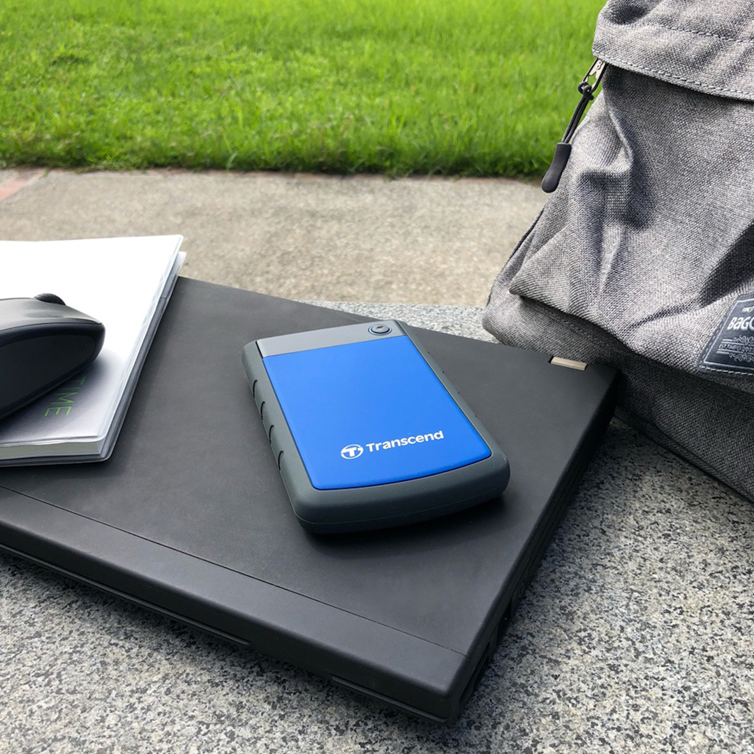 Ổ cứng di động HDD Transcend StoreJet Rugged 25H3 2.5" 4TB 5Gbps Xanh TS4TSJ25H3B - Bảo hành 3 năm