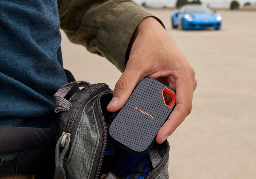 Ổ cứng di động SSD Sandisk Extreme Portable 1TB up to 2000MB/s SDSSDE70-1T00-G25 - Bảo hành 5 năm