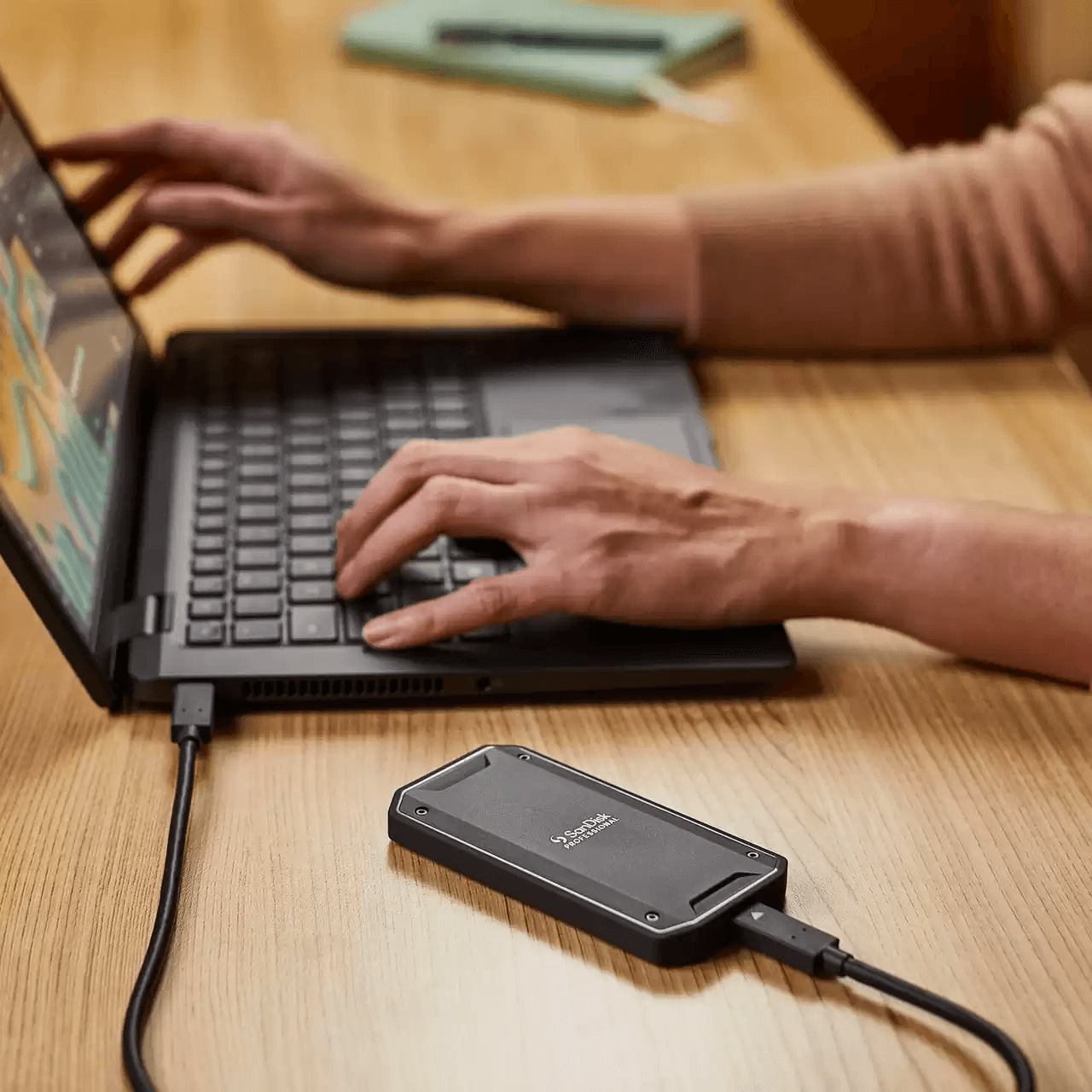 Ổ cứng di động SSD SanDisk Professional G-40 4TB upto 3000MB/s SDPS31H-004T-GBC1D - Bảo hành 5 năm