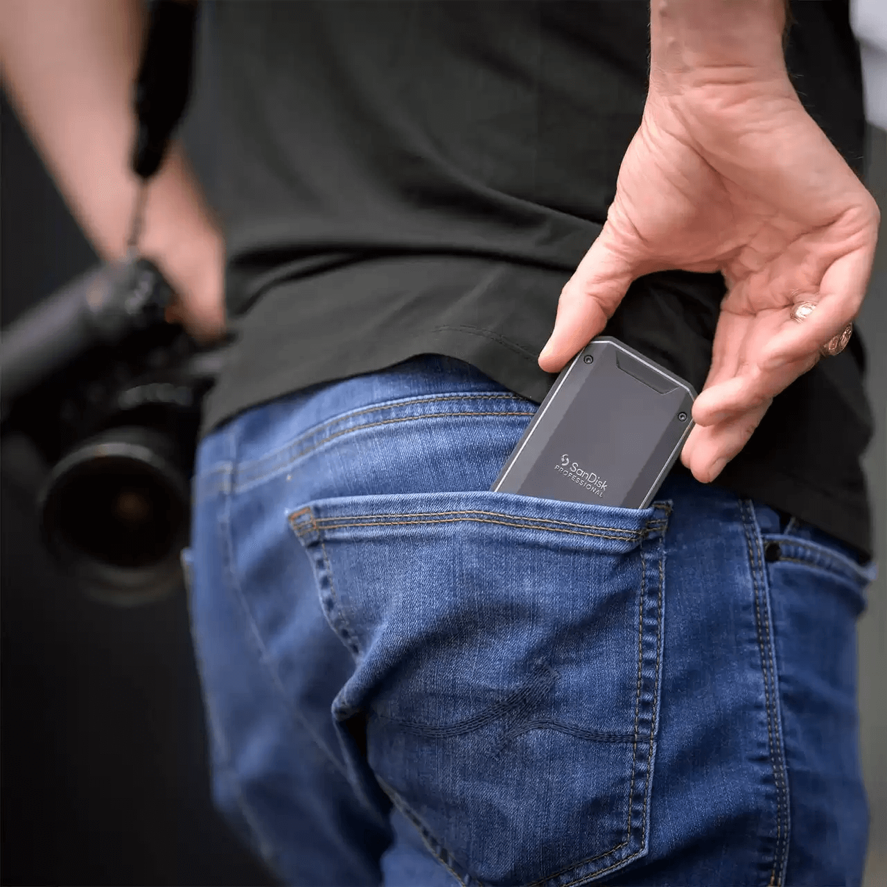 Ổ cứng di động SSD SanDisk Professional G-40 2TB upto 3000MB/s SDPS31H-002T-GBC1D - Bảo hành 5 năm