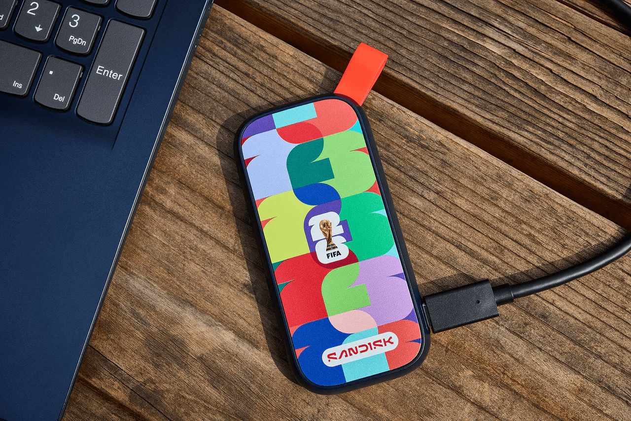 Ổ cứng di động SSD Sandisk FIFA World Cup 2026 1TB 800MB/s ‎SDSSDE30F-1T00-G25 - Bảo hành 3 năm
