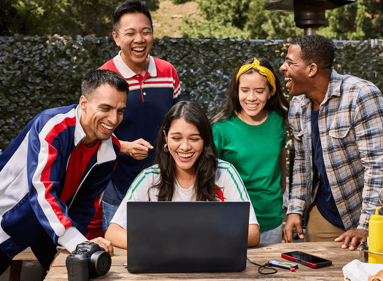 Ổ cứng di động SSD Sandisk FIFA World Cup 2026 1TB 800MB/s ‎SDSSDE30F-1T00-G25 - Bảo hành 3 năm