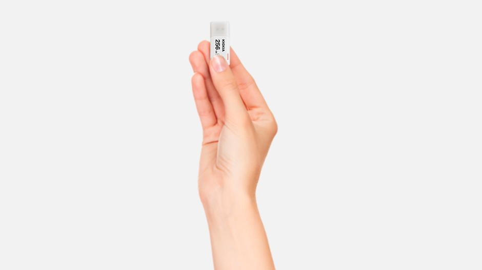 USB 3.2 KIOXIA TransMemory U301 32GB upto 100MB/s LLU301W032GG4 Trắng - Bảo hành 5 năm