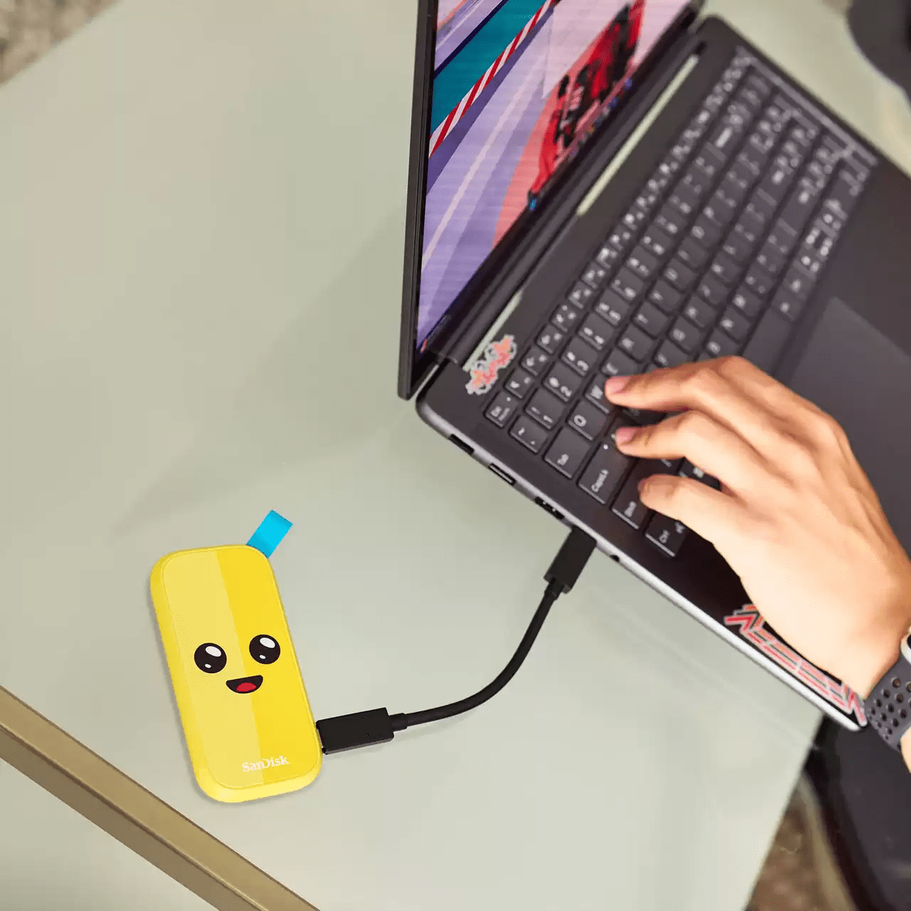 Ổ cứng di động SSD Sandisk Portable 2TB E30 800MB/s SDSSDE30-2T00-G25F màu vàng- Bảo hành 3 năm