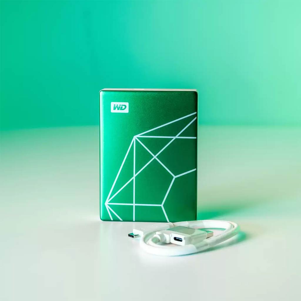 Ổ cứng di động HDD Western Digital My Passport Ultra Type-C USB3.0 2.5" 6TB 5Gbps Green WDBECU0060BGN-WESN - Bảo hành 3 năm