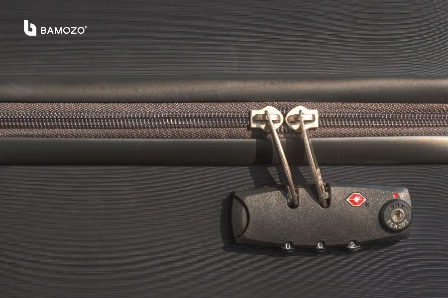 Khóa tích hợp dạng khóa kéo