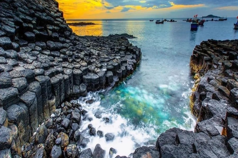 Những điểm du lịch gần cảng cá Phú Lương