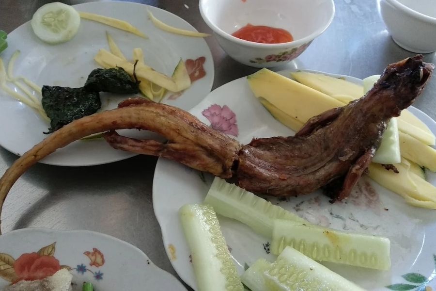 Đặc sản chả dông Phú Yên