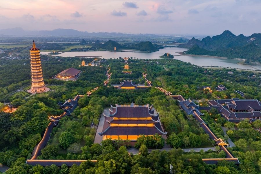 Quần thể chùa Bái Đính