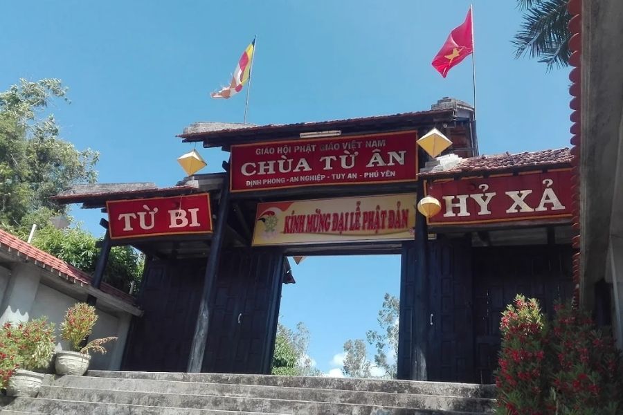 Các ngôi chùa nổi tiếng linh thiêng tại Phú Yên