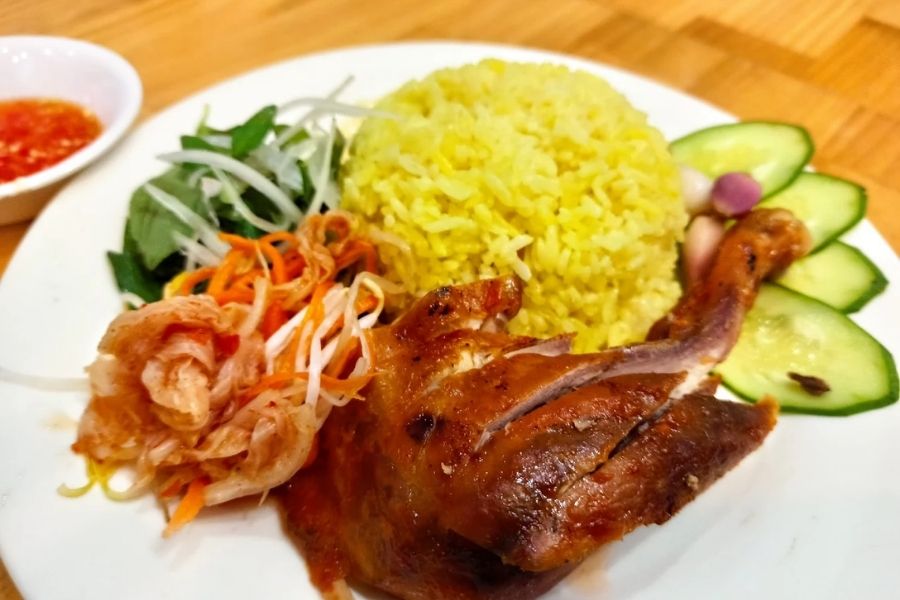 Các quán cơm gà ngon tại Phú Yên