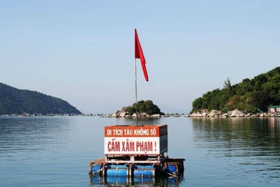 Di tích bến tàu Không số Vũng Rô Phú Yên