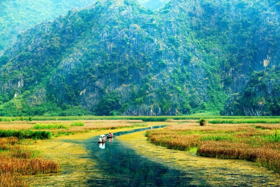 Du lịch Ninh Bình - đầm Vân Long
