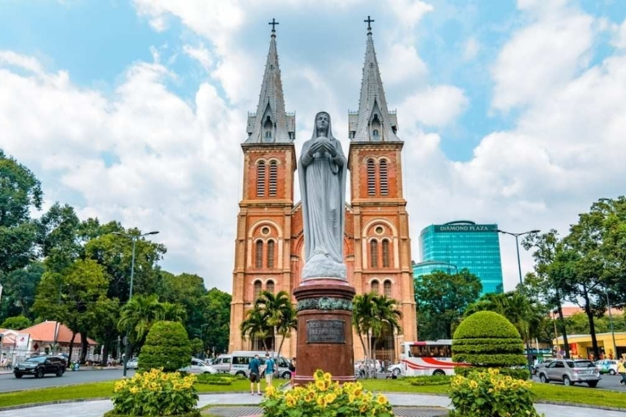 Du lịch thành phố Hồ Chí Minh tháng 3